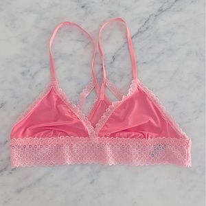 NWOT Aerie pink bralette with lace details and great back details size M